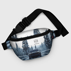 Поясная сумка Dodge in winter forest, цвет: 3D-принт — фото 2