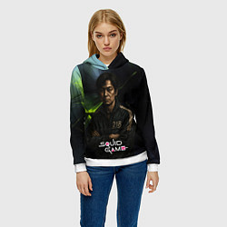 Толстовка-худи женская Игра в кальмара - игрок 218 скрещивает руки, цвет: 3D-белый — фото 2