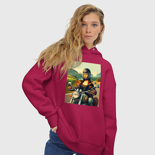 Женское худи оверсайз Mona Lisa on a motorcycle - ai art / Маджента – фото 3