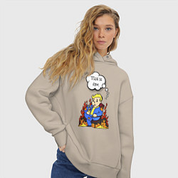Толстовка оверсайз женская Vault boy in the fire, цвет: миндальный — фото 2