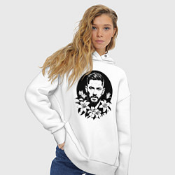 Толстовка оверсайз женская Том Харди в цветочном обрамлении, цвет: белый — фото 2