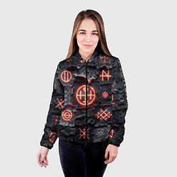 Куртка с капюшоном женская Символы викингов на пэчворк дениме, цвет: 3D-черный — фото 2