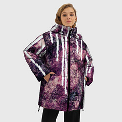 Куртка зимняя женская Абстракция Гранж Потеки краски Бордовый и белый, цвет: 3D-черный — фото 2