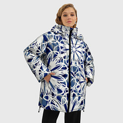 Куртка зимняя женская Стилизованные цветы абстракция синее-белый, цвет: 3D-светло-серый — фото 2
