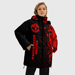 Куртка зимняя женская Manchester United - red gradient по-вертикали, цвет: 3D-черный — фото 2
