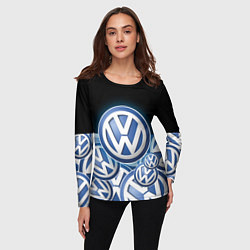 Лонгслив женский Volkswagen Большое лого паттерн, цвет: 3D-принт — фото 2