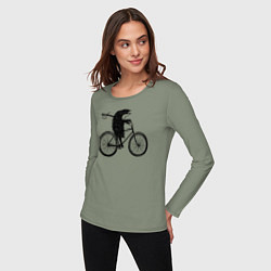 Лонгслив хлопковый женский Ежик на велосипеде, цвет: авокадо — фото 2