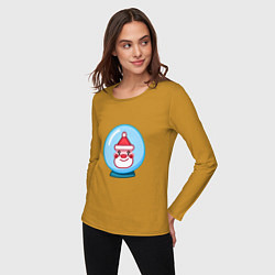 Лонгслив хлопковый женский Снежный шар с головой Деда Мороза, цвет: горчичный — фото 2