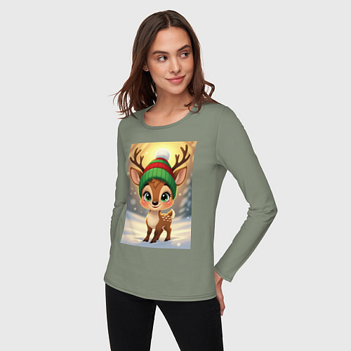 Женский лонгслив Рождественский олененок в лесу / Авокадо – фото 3