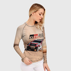 Рашгард женский Toyota Gazoo Racing Desert Rally, цвет: 3D-принт — фото 2