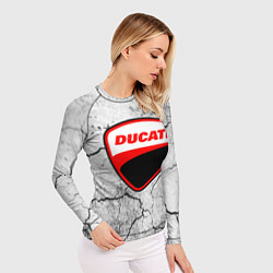 Рашгард женский Ducati - потресканная земля, цвет: 3D-принт — фото 2