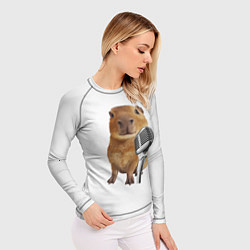 Рашгард женский Капибара с микрофоном мем, цвет: 3D-принт — фото 2