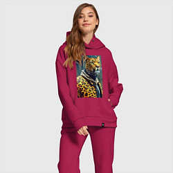Женский костюм оверсайз Крутой леопард житель мегаполиса, цвет: маджента — фото 2