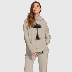 Женский костюм оверсайз Гитарное дерево, цвет: миндальный — фото 2