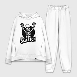 Женский костюм оверсайз Skeleton с поднятыми руками