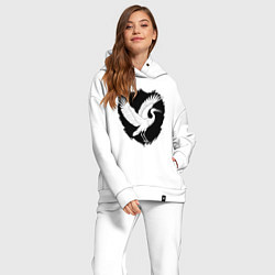 Женский костюм оверсайз Аист на черном щите, цвет: белый — фото 2