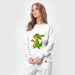 Костюм хлопковый женский Зеленый крокодильчик машет, цвет: белый — фото 2