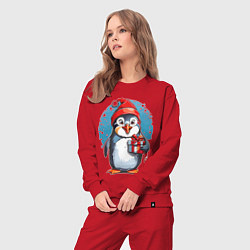 Костюм хлопковый женский Пингвин с новогодним подарком, цвет: красный — фото 2