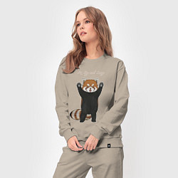 Костюм хлопковый женский Im big and scary красная панда, цвет: миндальный — фото 2