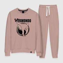 Женский костюм Тхэквондо удар ногой