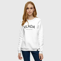 Свитшот хлопковый женский Vlada never alone - motto, цвет: белый — фото 2