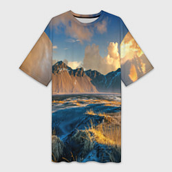 Женская длинная футболка Красивый горный пейзаж