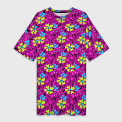 Женская длинная футболка Цветочный узор на малиновом фоне