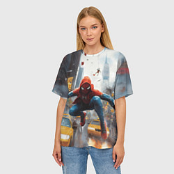 Футболка оверсайз женская Человек-паук пробирается сквозь такси, цвет: 3D-принт — фото 2