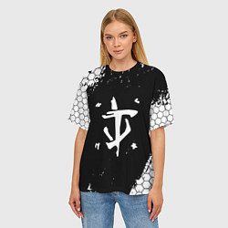 Футболка оверсайз женская Doom соты краски, цвет: 3D-принт — фото 2