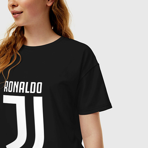 Женская футболка оверсайз Ronaldo CR7 / Черный – фото 3