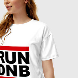Футболка оверсайз женская RUN DNB, цвет: белый — фото 2