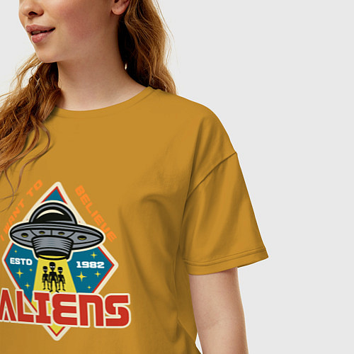 Женская футболка оверсайз Aliens / Горчичный – фото 3