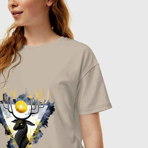 Женская футболка оверсайз Графит и золото: олень / Миндальный – фото 3