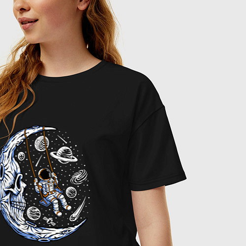 Женская футболка оверсайз На луне / Черный – фото 3