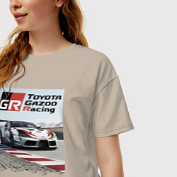 Футболка оверсайз женская Toyota Gazoo Racing - легендарная спортивная коман, цвет: миндальный — фото 2