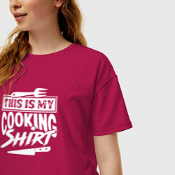 Футболка оверсайз женская Это моя кулинарная футболка, цвет: маджента — фото 2