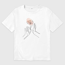 Женская футболка оверсайз Цветок в руках