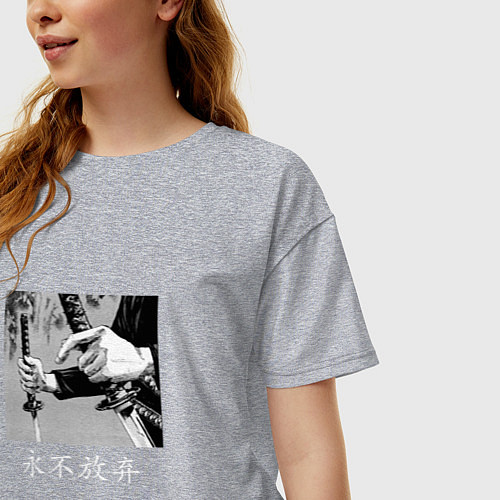 Женская футболка оверсайз Самурай Никогда не сдавайся / Меланж – фото 3