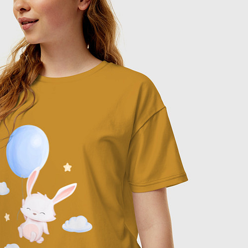 Женская футболка оверсайз Милый Крольчонок Летит С Воздушным Шариком Среди О / Горчичный – фото 3