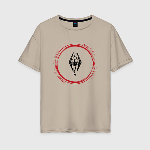 Женская футболка оверсайз Символ Skyrim и красная краска вокруг / Миндальный – фото 1