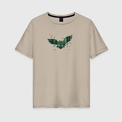 Футболка оверсайз женская Летящая сова в тенистом зеленом лесу, цвет: миндальный