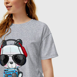Футболка оверсайз женская Прикольный маленький панда в очках с магнитолой, цвет: меланж — фото 2