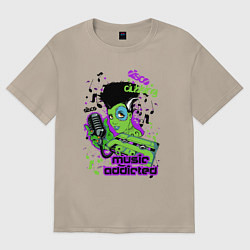 Женская футболка оверсайз Девушка-монстр с микрофоном