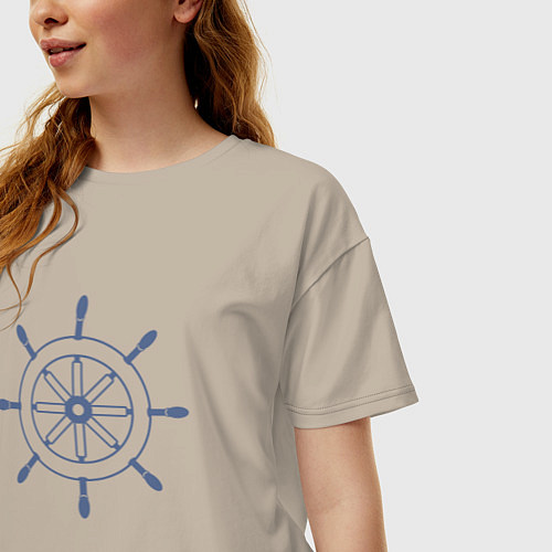Женская футболка оверсайз Синий штурвал корабля / Миндальный – фото 3