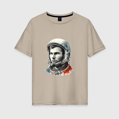 Женская футболка оверсайз Юрий Гагарин в современном стиле / Миндальный – фото 1