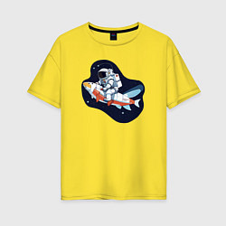 Футболка оверсайз женская Космонавт на рыбе, цвет: желтый