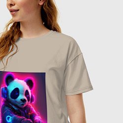 Футболка оверсайз женская Диджей панда в свете неона, цвет: миндальный — фото 2