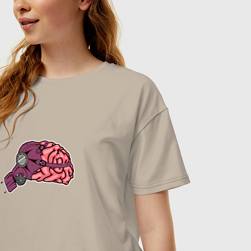 Женская футболка оверсайз Мозг в противогазе / Миндальный – фото 3