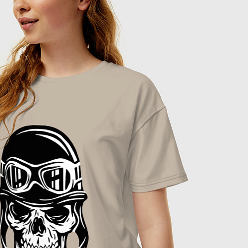Женская футболка оверсайз Skull biker helmet / Миндальный – фото 3