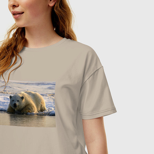 Женская футболка оверсайз Медведь на севере / Миндальный – фото 3